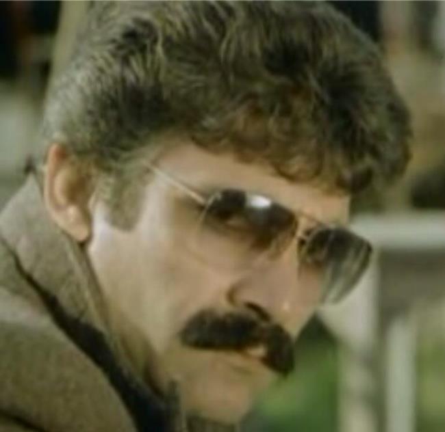 Yeilam filmlerinin vazgeilmez 'kt adamlar' arasnda yer alan oyuncu Hikmet Tademir'in imdiki halini grenler usta oyuncuyu tanyamad. Canlandrd kt karakterle Trk sinemasna damga vuran isimler arasna giren Hikmet Tademir'in son hali grenleri artyor.