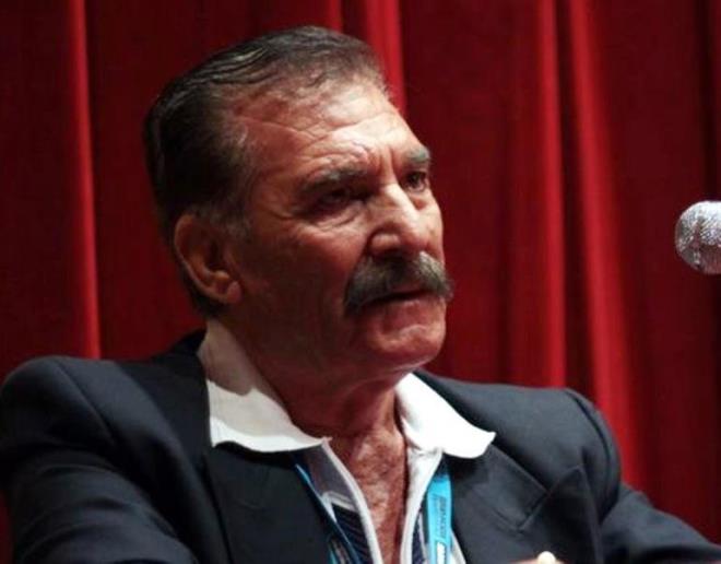 Hikmet Tademir'in artk kameralardan uzak bir hayat var. Ayrca en sonra 2006 ve 2007 ylllar arasnda artk ekran klasii haline gelen Arkak Sokalar'da ener karakterine hayat verdi.