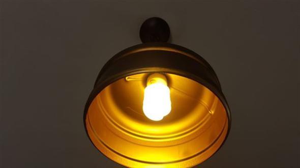 Yand���nda i�te bu halde! Ger�ekten de kolay kolay kimsenin akl�na gelecek bir �ey de�il...