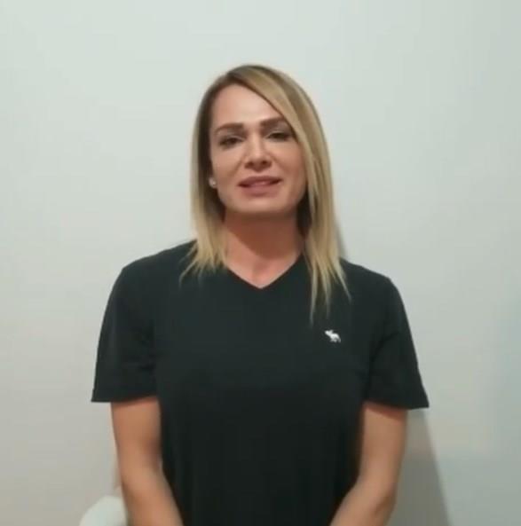 "BEN DOUTAN HAZIRIM" <br>    Karadere yarmaya katlacann aklanmasnn ardndan yle konutu: "Survivor 2018 All Star kadrosunda ben de varm. Efsana bir nller takm ile bomba bir gnlller takmnn amansz mcadelesine seyirci olacaksnz. Rekabetin ve adrenalinin hat safhada olduu, parkurlarn alev alev yand, acnn aln ve zlemin tavan yapt zorlu bir Survivor'la sizlerin karsnda olacaz. Benim hazr olup olmadm dnyorsanz ben zaten doutan hazrm. Mcadele etmesi bizden soluksuz izlemesi ve destek vermesi sizden."