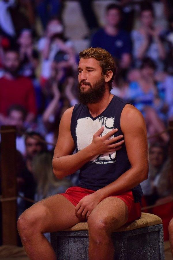 Trk boksr, 2014-2015 Dnya Boks Federasyonu tarafndan gerekletirilen APB Profesyonel Boks Liginde dnya ampiyonu olmu ve Rio&#8217;da dzenlenecek Olimpiyatlar iin katlm hakk kazanmtr. Fakat kannn iinde yasakl madde tespit edilmesi nedeniyle Trk boksr Adem Kl Rio&#8217;ya gidememitir.