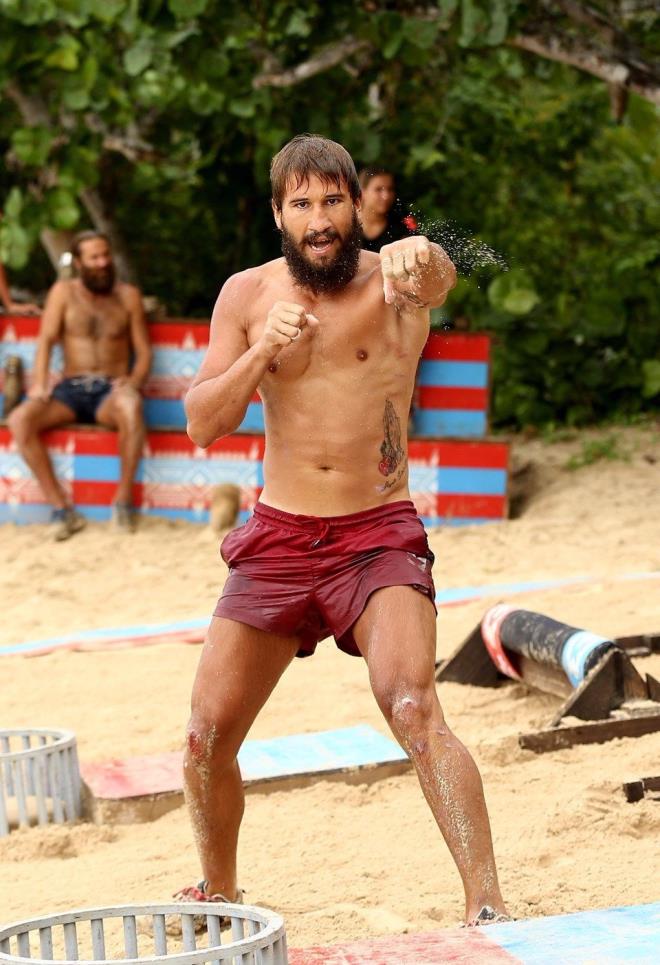 ADEM KILII KMDR?  <br>  Adem Kl, Survivor 2017 yarmasnda nller takmnda yer ald. Survivor 2017'de Ogeday ile finale kalan ve ikinci olan Adem Kl, yarma boyuncu Sabriye Ergin ile olan yaknlyla gndeme geldi. Peki Survivor 2018 All Star'da yer alacak Adem Kl kimdir?