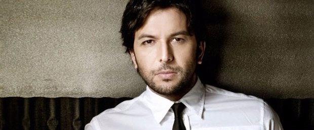 NHAT DOAN KMDR? <br>    13 ubat 1976 senesinde dnyaya gelen Nihat Doan aslen Muludur. Nihat Doan ilk sanat dnyasna Trk halk mzii paralarn seslendirerek giri yapmtr. 1995 ylnda Krdn Kalbimi adl para ile profesyonel mzik kariyerine adm atm zellikle 2011 ylnda katld Survivor yarmas ile poplerliini artrmtr. 1976 doumlu sanat Nihat Doan stanbul doumludur.