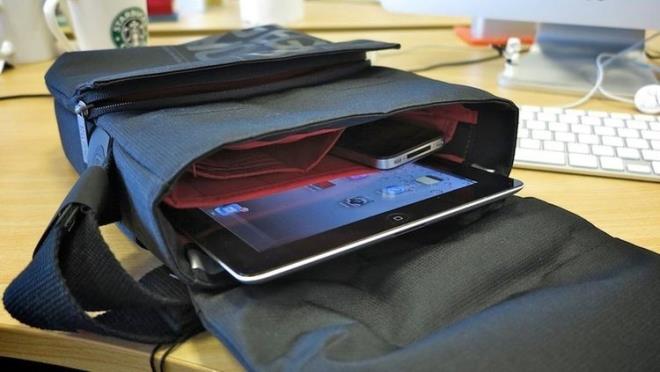 2. Elektronik cihazlar klf olmadan tamak  Eer elektronik cihazlarnz klf olmadan cebinizde ya da herhangi bir antada tarsanz zellikle hassas ekranlar abuk zarar grebilir.