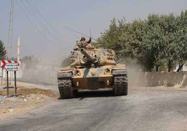 Trkiye, snr komusu Suriye?de halen halkn gvenliinin tesisi ve ihtiyalarnn karlanmas iin insani yardm ve alt yap almalar yrtyor.