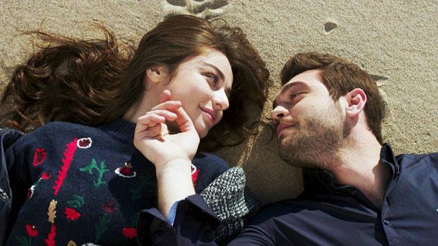 aramba gnlerinin en ok izlenen dizilerinden biri olan ve Dirili Erturul ile mcadele eden Meryem'in final yapaca iddialar sosyal medyay sallyor. Birok sosyal medya kullancs Meryem yerine Kenan mirzalolu'nun yeni dizisi Fatih'in yaynlanacan sylyor.