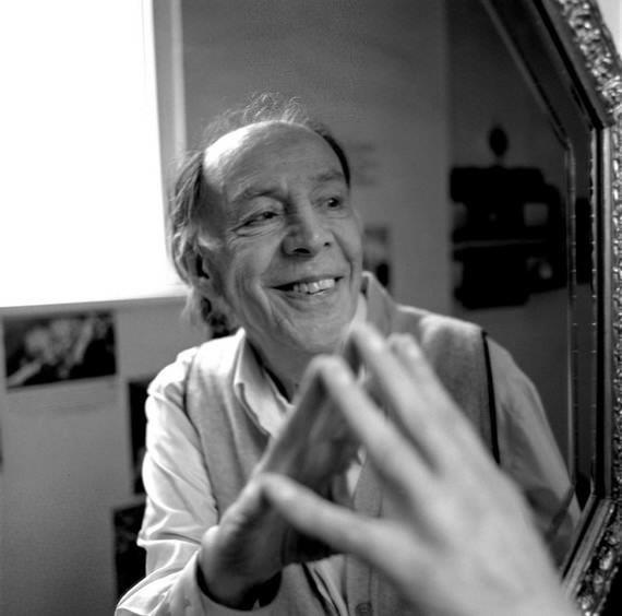 1953 ylnda, Muhsin Erturul'un ynettii "Halc Kz" filminde yer aldktan sonra kariyerinin n iyice ald. Ayn yl, fantastik bir komedi olan ve senaryosu yine hsan peki ile Nazm Hikmet tarafndan yazlan "Balk Gzeli/1002. Gece" ve ardndan, 1956'da ekilen "Kalbimin arks" adl duygusal film ile karakter oyunculuuna doru ynelie geen zkul, "Miras Urunda" ve Zeki Mren'in baroln oynad "Altn Kafes" ile oyunculuk gcn ortaya koyarak; dram, duygusal, komedi gibi farkl trlerde her kalba girebilen bir oyuncu olduu kansn pekitirmeye balad.