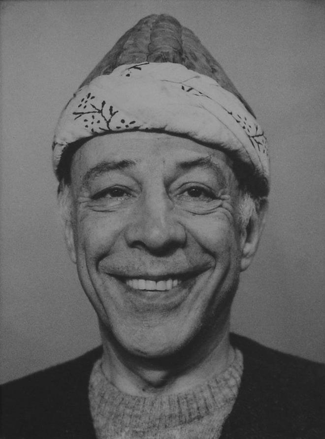 1991 ylnda ise, en nemli tiyatro dlleri arasnda gsterilen, Dmbll dl'ne layk grlmtr.