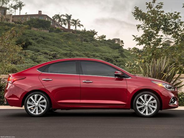 17) Hyundai Accent Blue