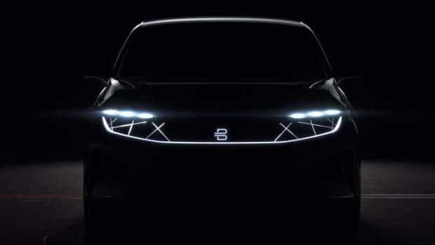 erisinde bir art niyeti barndrmayan olayda inli bir vatanda in'de bir BMW maazasndan 60 bin dolar deerinde bir otomobil almaya karar veriyor.