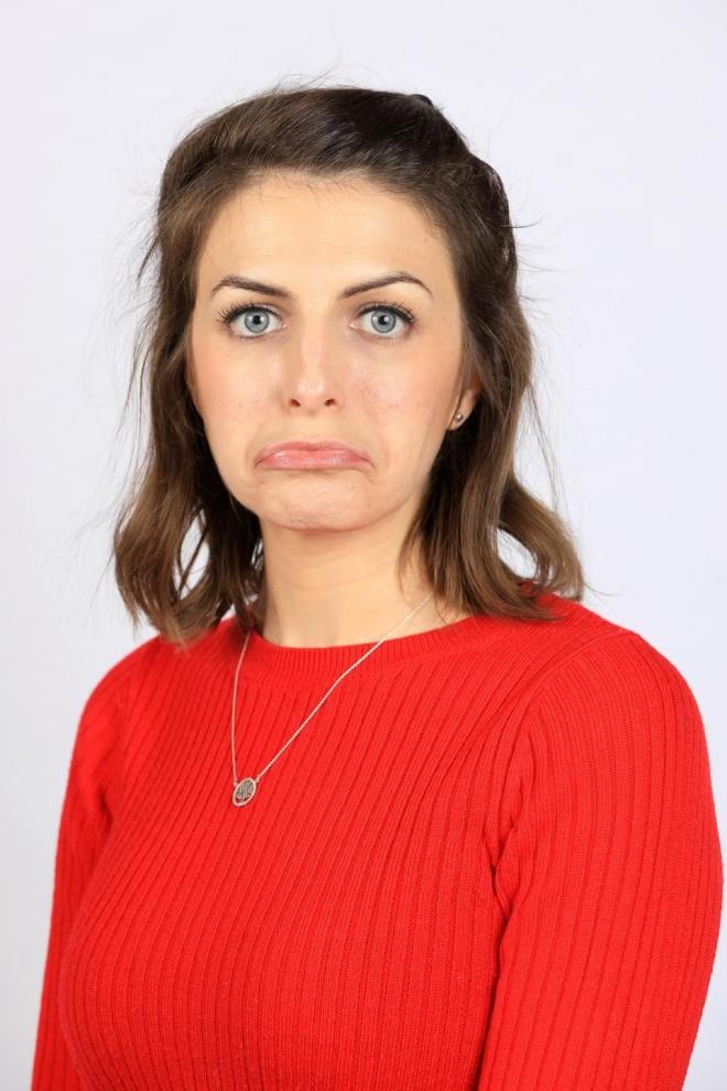 Burnu ie ekerek, ineme sesi kararak, ve daha sonra nefes alp vererek "mm" sesini karn. Drt nefes iin tekrarlayn.