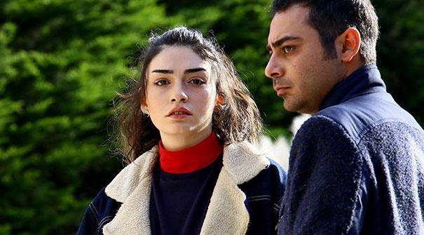 aramba gn yayn hayatna balayan dizi Pazar gnne alnmt. Fakat dizi geen hafta ylba olduu iin ekrana gelmemiti. Dizi yeni blmyle 14 Ocak 2018 pazar gn ekrana gelecek.