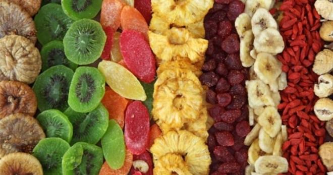 KURU MEYVELER<br>    Badem, antepfst ve benzeri yemiler salkl birer enerji kaynadr.