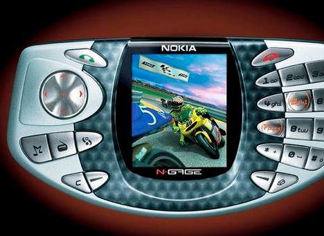 Kimi zaman oyun telefonu yapmak istediinde Nokia srad tasarmlara imza atmasn biliyordu.