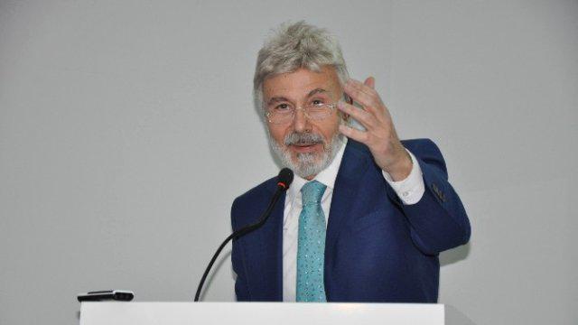 'Babakan olacak insan diyorlard sizin iin' sorusuna ise, 'Ben dnyada olabilecek en gzel yerdeyim, ocuklarmn yanndaym' diye yant veriyor.