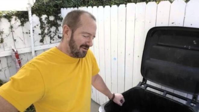 3 beyazdan uzak durmamz iin herkes seferber olmu durumda. Fakat bu adam grdklerinin tam tersini uyguluyor!