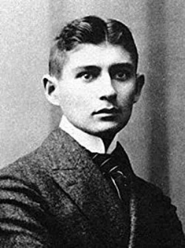 FRANZ KAFKA    <br>    Varoluuluk Edebiyat Akm'nn nclerinden ekoslovakyal Alman asll yazar Franz Kafka, da listede yer alan bir dier yazar.