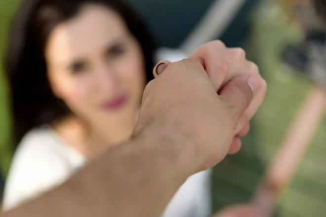 Ksrlk, dnyada yaklak 60-80 milyon ifti etkileyen bir salk sorunu. iftlerin yaklak yzde 40&#8217;nda ksrlk nedeni erkekten kaynaklanyor. Hastalklardan ve baka nedenlerden bamsz olarak salksz beslenme alkanlklar ve kalitesiz yaam tarz da ksrla yol aan riskler arasnda.