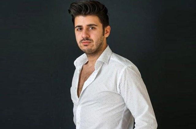 Unutma ben senin sana hayran olan seni idol olarak gren olunum ve bir gn kazandn dln senin yerine almaya gideceim gn hep hayal ederek bekliyorum. Affetmek Allah'a mahsustur ve hatalar insanlar iin bunlar okuduunda umarm biraz olsun eski gnleri hatrlarsn bam okadn beni ptn o yllar&#8230; Seni seviyorum ben Babam benim.&#8221;