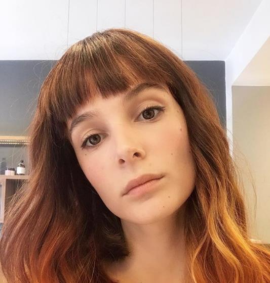 Bra Develi, 2015 ylndalyas Yalnta'n ncir arksnn klibinde oynad. Bra Develi, 2015 ylnda Cem Karc ynetmenliindeki "Tatl Kk Yalanclar" adl dizide Bensu Soral, kr zyldz, Burak Deniz,Melisa enolsun, Beste Kkdemir, Dilan iek Deniz ile birlikte oynadlar.