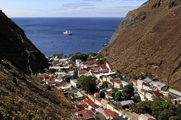 <p>7 Saint Helena, Ascension ve Tristan da Cunha</p>  <p>  Nfusu: 4,000</p>  <p>  6 Falkland Adalar</p>  <p>  Nfusu: 3,000</p>