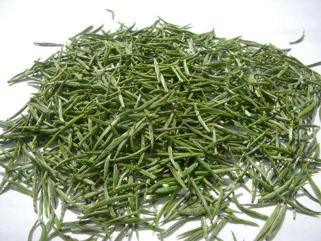 BEYAZ AY   Souk havalarda yavalama eiliminde olan metabolizmamza ve zellikle karn blgesindeki yalanmaya kar beyaz aydan faydalanabilirsiniz. Dzenli beyaz ay kullanm ve doru beslenme alkanlklar ile bel blgesinde ortalama 1-2 cm incelmeyle karlaabilirsiniz.