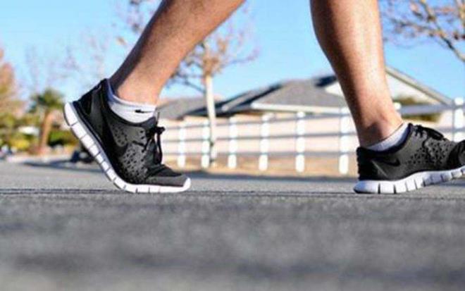 Yere bir metre uzunluunda bir izgi izin. zerinde rahat rahat yryebiliyorsanz, vcudunuzun koordinasyonu iyi iliyor demektir.