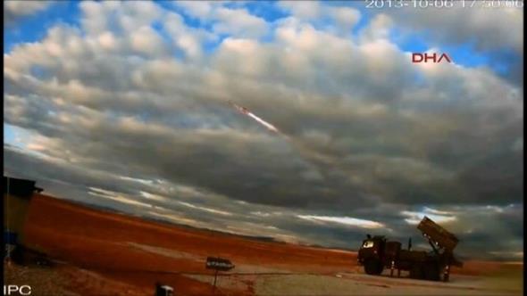 HSAR FZELER    Trk Silahl Kuvvetleri, askeri s, liman, tesis ve birliklerin hava tehditlerinden korunmas amacyla deien at kontrol ve komuta kontrol altyaplarna uyumlu ekilde Hisar Fzelerini tasarlad.