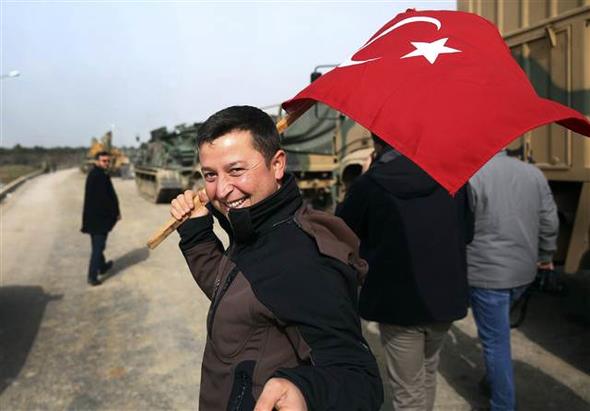 AP operasyona katlan Mehmetie destek veren vatandalarn fotoraflarn geti.