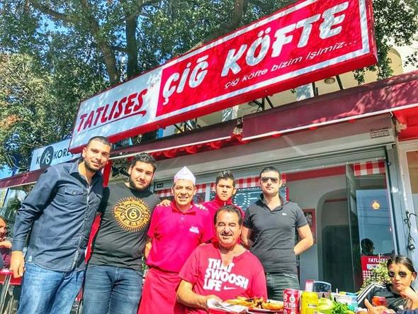 Bodrum&#8217;daki Tatlses Paradise Apart Hotel, Kuadas&#8217;ndaki Tatlses Hotel&#8217;le 183 odal 2 otele sahip. Ayrca Kuadas&#8217;nda Tatlses Konaklar&#8217;n ina etti.