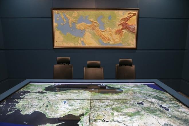 Cumhurbakan Recep Tayyip Erdoan, "Cumhurbakan Erdoan ile 3. Yl zel Yayn" isimli programda, Devlet Bilgi Koordinasyon Merkezine ilikin bilgi vermiti.