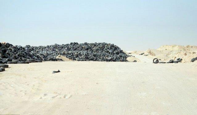 Bir tekerlein mr ortalama 50 bin kilometre yol gitmek. Andktan ve kullanm sresini doldurduktan sonra ise pek ounun yeri hazr: Kuveyt'teki lastik mezarl.