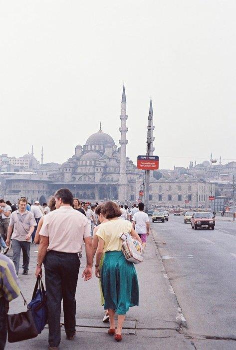 1989 Galata Kprs, Yeni Camii