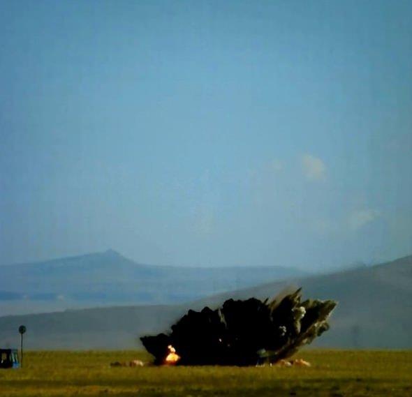 SOM - HASSAS GDML STAND OFF MHMMAT    Trkiyenin en uzun menzilli fzelerinden biri olan som fzesi,dier lkelerin fzelerine gre 3 kat daha hzl. Fzenin arl ise 600 kg olarak akland.