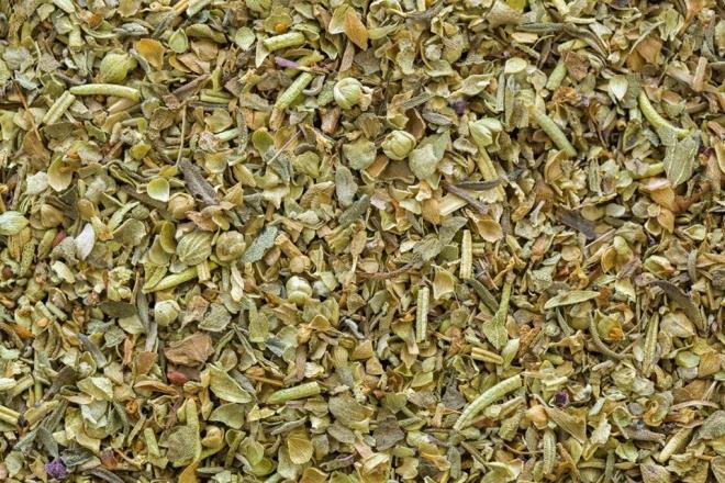 Sinemaki ay: En tehlikeli rnek sinemaki yapra ay! Zayflama aylarnda ska karmza kan sinemaki, zellikle kabzlk tedavisinde sklkla kullanlyor. Ancak 3 haftadan fazla tketilmesi durumunda barsakta kalc hasara hatta uzun vadede tmrlere bile neden olabilir. Ayrca sinemaki, barsaklarda kronik bir tembellik de ortaya karabiliyor.