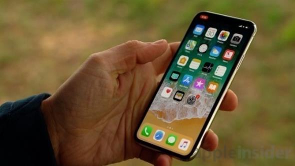 Bu arada beklenen sat gerekletiremedii iin Apple, Trkiye'de 6 bin TL seviyelerinden satlan iPhone X'lerin retimini de durduruyor!