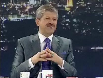 1998 ylnda Azerbaycan'da "Yln En Baarl Yabanc Bilim Adam" seildi. Kafkasya ve Azerbaycan'da kald zamanda SSCB'nin ada dnyaca bilinmeyen ynleriyle ilgili stratejik ve kozmik aratrma merkezlerinde eitimde bulunarak ekstrasens ve bioenerjist unvann ald.