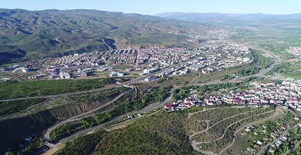 <p>Bingl</p>  <p> </p>  <p>2016 kii says:  269 560</p>  <p> </p>  <p>               2017 kii says:273 354</p>  <p> </p>  <p>Deiim (%) :1,41</p>  <p> </p>  <p>Deiim (Kii) :  3.794 Sakarya</p>  <p> </p>  <p>2016 kii says:  976 948</p>  <p> </p>  <p>                    2017 kii says:990 214 </p>  <p> </p>  <p>Deiim (%) :1,36</p>  <p> </p>  <p>Deiim (Kii) :13.266</p>  <p> </p>  <p>Kahramanmara</p>  <p> </p>  <p>2016 kii says: 1 112 634</p>  <p> </p>  <p>            2017 kii says:1 127 623</p>  <p> </p>  <p>Deiim (%) : 1,35 </p>  <p> </p>  <p>Deiim (Kii) :14.989</p>  <p> </p>