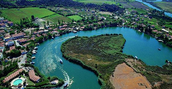 <p>Mula </p>  <p> </p>  <p>2016 kii says:   923 773</p>  <p> </p>  <p>                 2017 kii says:938 751 </p>  <p> </p>  <p>Deiim (%) : 1,62  </p>  <p> </p>  <p>Deiim (Kii) : 14.978</p>  <p> </p>  <p>Diyarbakr  2016 kii says: 1 673 119                2017 kii says:1 699 901 </p>  <p> </p>  <p>Deiim (%) :1,60</p>  <p> </p>  <p>Deiim (Kii) :26.782 </p>  <p> </p>  <p>Gaziantep </p>  <p> </p>  <p>2016 kii says: 1 974 244</p>  <p> </p>  <p>            2017 kii says: 2 005 515</p>  <p> </p>  <p>Deiim (%) : 1,58  Deiim (Kii) :31.271 </p>  <p> </p>