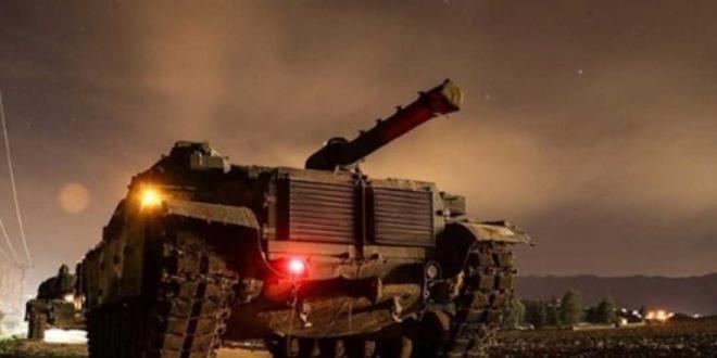 ara birlikleri 8 kilometre derinlikte ve 130 kilometre uzunluunda bir gvenlik hat oluturuyor. Hat, Trk ordularnn yzyllardr uygulad Hilal taktii eklinde tabir ediliyor.