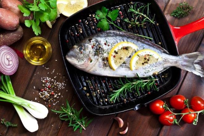 Balk: Somon, uskumru, sardalye gibi yksek omega 3 ieriine sahip balklar, gz ve beyin hcrelerinin korunmasnda etkilidir. Birok alma meme, prostat ve barsak kanserlerinde koruyucu etki gsterdiini kantlamaktadr.