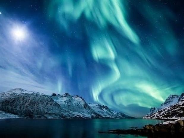 1 Mart &#8211; 10 Mart: Duygularnn farknda olan, bamllklarna dkn, sosyal hayatta ekici kimliiyle ilgi uyandran, mtevazi ve ok sevilen, ailesine dkn, akta tutkulu, sezgileri gl, olacaklar hissedebilen, kar cins zerinde duruu, tavrlar, fiziksel zellikleriyle olduka beenilen kiilerdir.