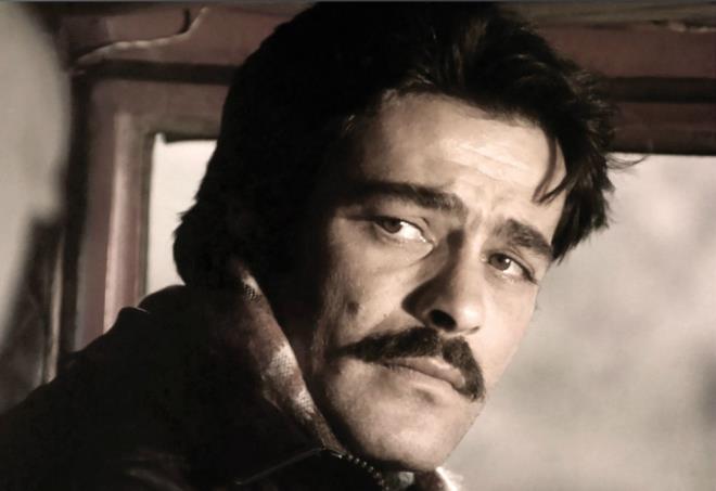 2000 - Komser ekspir.  1995 - Ak lmden Souktur  1992 - Tatar Ramazan Srgnde.  1991 - Umut Hep Vard  1991 - Aldatacam.