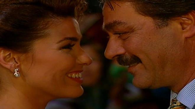 Toplam 182 sinema filminde ve 7 televizyon dizisinde rol alan nanr'n en uzun soluklu dizisi Marziye adl yapm oldu.