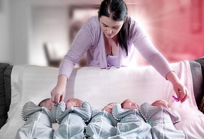 leri anne ya olarak kabul edilen 35 yan zerinde dourmak, tp bebek gibi yardmc reme tekniklerini kullanmak, oul gebelik skln artryor. ok doum yapmak, iman olmak, birinci derece yaknlarda oul gebelik bulunmas da bu duruma zemin hazrlayan dier faktrler. Erkein genetik yapsnn veya aile yksnn oul gebelie katks yok fakat baba, genetik gemiini aktard kznn oul gebelie sahip olma ihtimalini artrabiliyor.