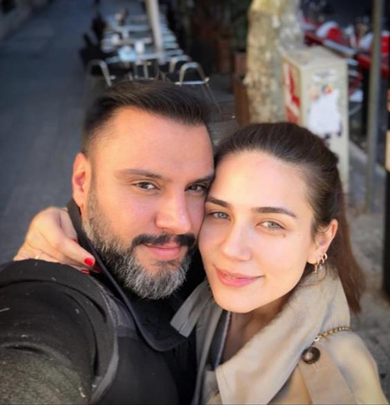 Yine Ece Erken, ift arasnda yaanan yeni bir gelimeden daha bahsetmi, sunuculuunu yapt yaynda "Alian ve Buse nian, dn, sz yapmadan direkt nikh kyacaklar" diyerek iftin evlenmeye karar verdiklerini duyurmutu. Fakat iftin nikah tarihi bir trl belli olmamt.