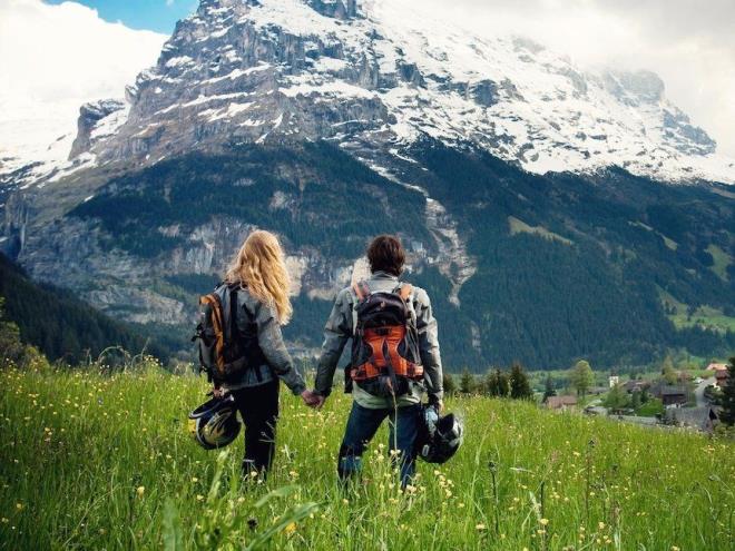 "Yaamdan kamak iin deil, yaam bizden gitmesin diye seyahat ederiz" Anonim