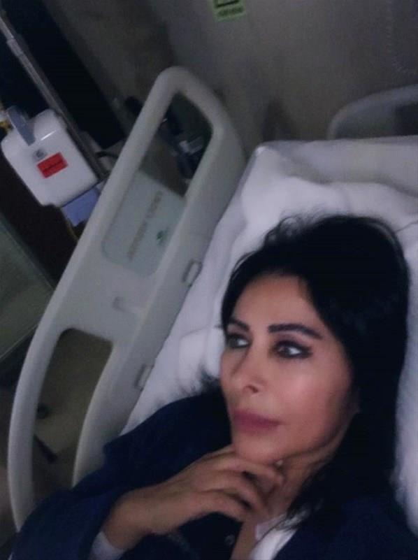 Dr. Gksel Bahadr, nl sanatnn vefat haberini u szlerle duyurdu; "Biliyorsunuz az nce de son durumunun ar olduunu sylemitik. Maalesef kendisini kaybettik. Yaplan tm mdahalelere ramen cevap alamadk. Genel durumumu bozuldu, tansiyonu dt. Tansiyonu toparlamaya altk ama verilen tm tedavilere ramen tansiyonu ykselmedi. Kalp yetmezlii, solunum yetmezlii gelitii iin hastamz kaybettik saat 12.56&#8217;da son nefesini verdi"