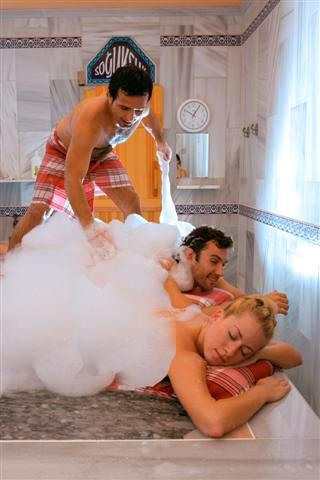 Hamama giren zayflar  <br>  Hayr efendim hamama giren sadece terler! Ter dediimizde sadece sv kaybna neden olur. Hamam knda itiimiz bir ie suyla kaybettiimiz arlmza yeniden kavuuruz.