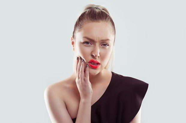 Sigaraya kar verilecek mcadelede, gnmz iletiim anda bilhassa ocuk ve genleri sigara reticilerinin zendirici kara kampanyalarndan soyutlamak mmkn deilken, zararlarna dair toplumdaki bilin dzeyinin artrlmas son derece nemli